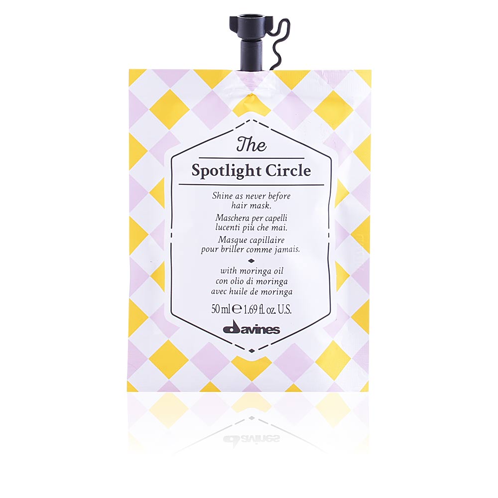 Spotlight Circle Hair Mask